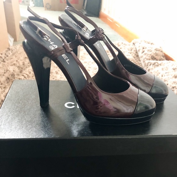 Chanel Stiletto Heels with Platform - Picture 6 of 15